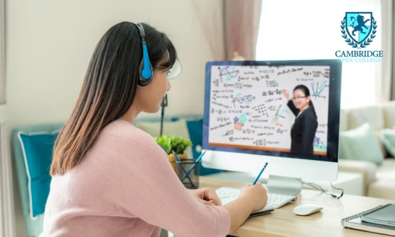 Online distance learning courses