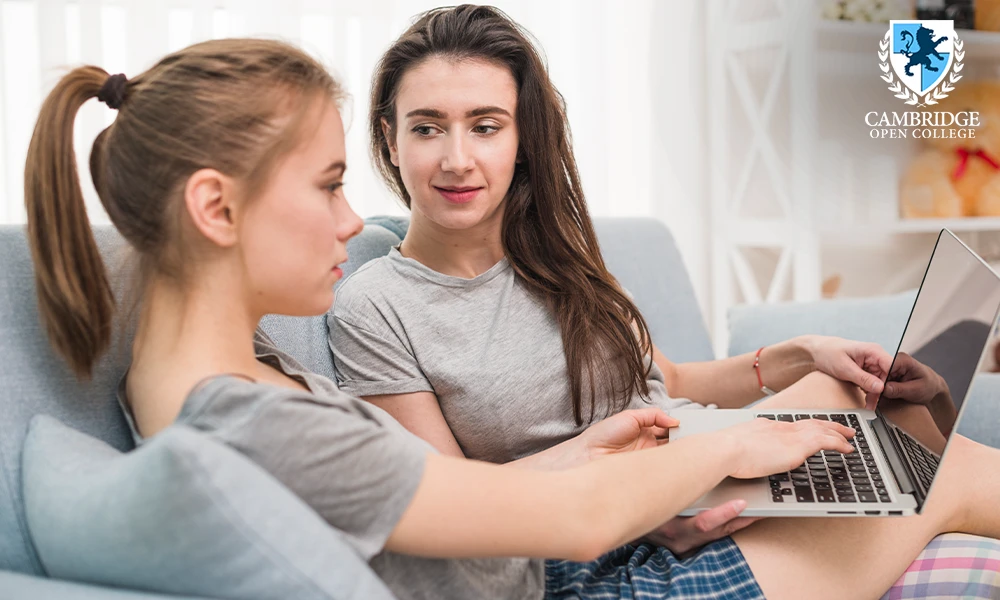 How Does Tutor Support Work in UK Distance Learning