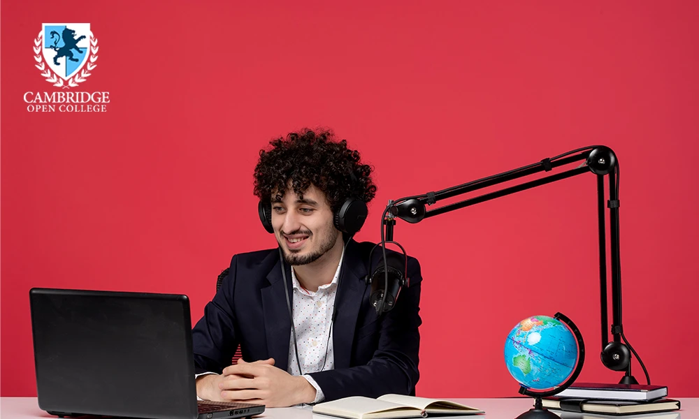 What Does a Freelance Journalism Course Cover Online?