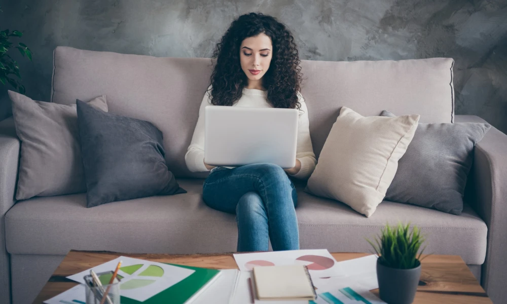 Study Business and Commerce Courses from Home: Start Your Career Today