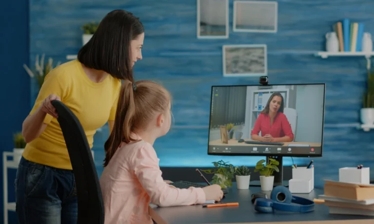 distance learning childcare courses